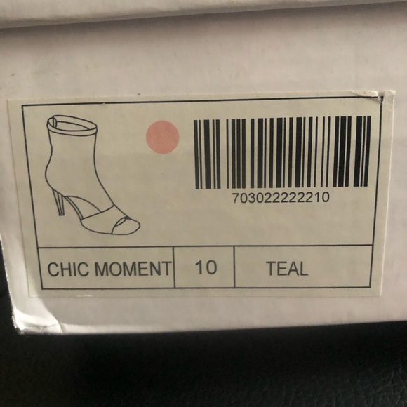 Fashion Nova Chic Moment Booties - Picture 8 of 8